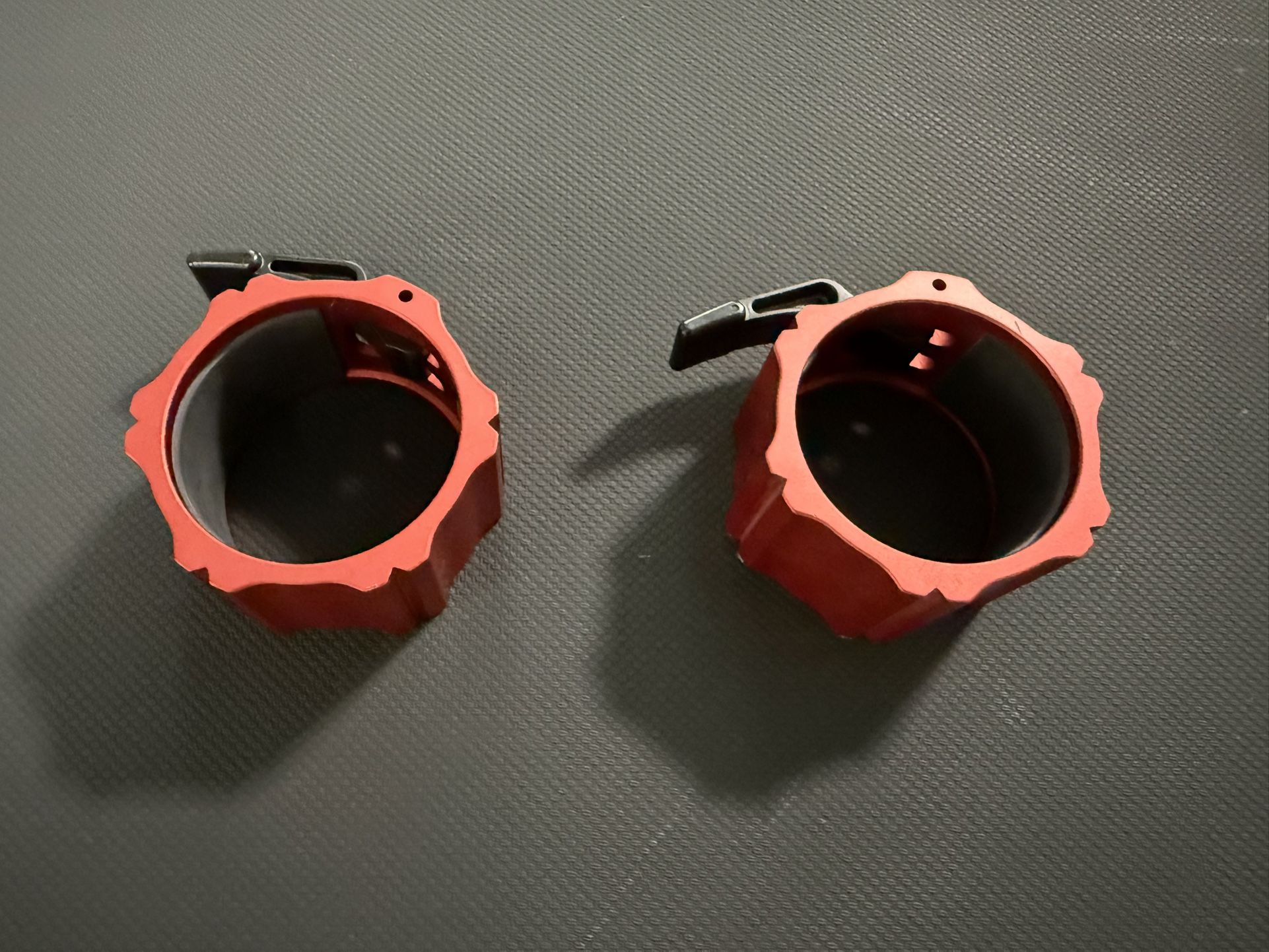 Rogue Fitness OSO Mighty Axle Barbell Collars 2.0 Red - photo 5