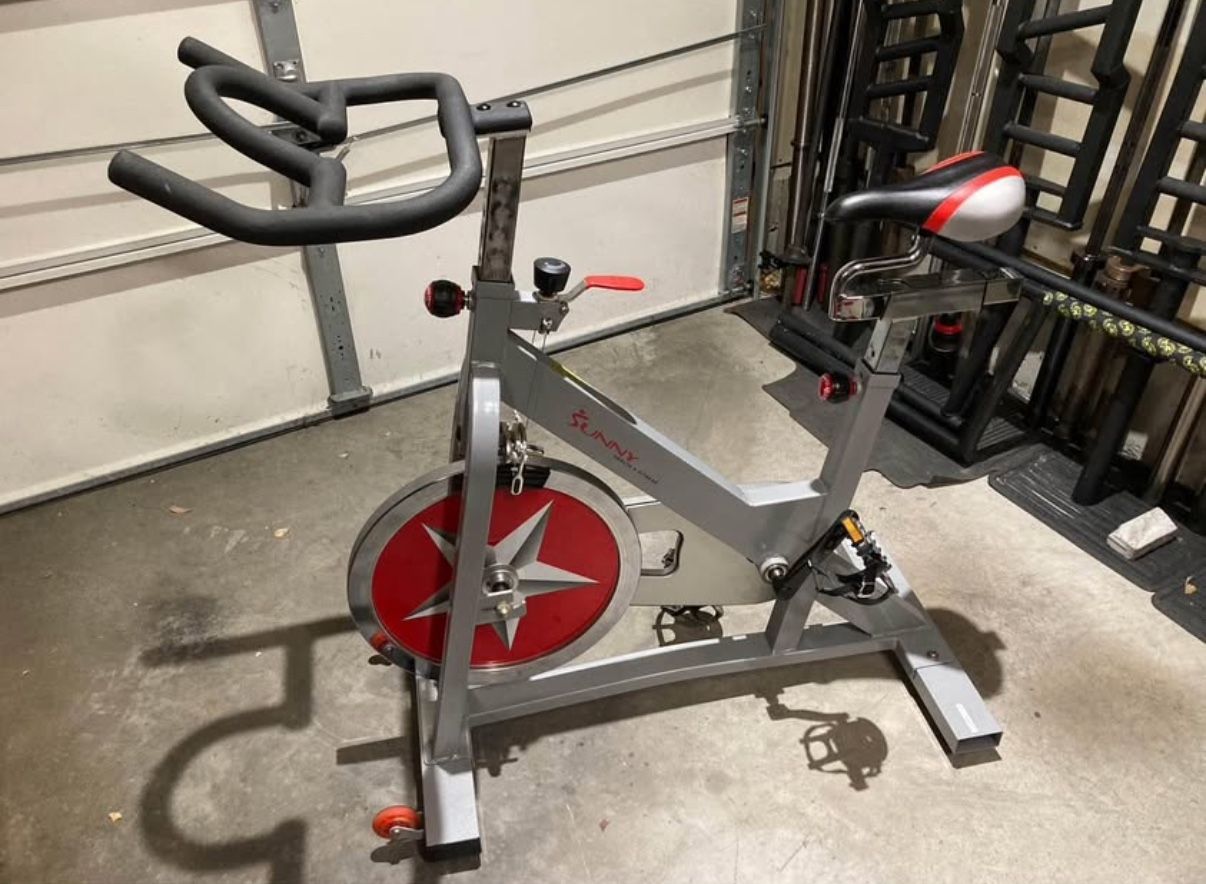 Sunny Fitness Exercise Spin Bike - photo 2