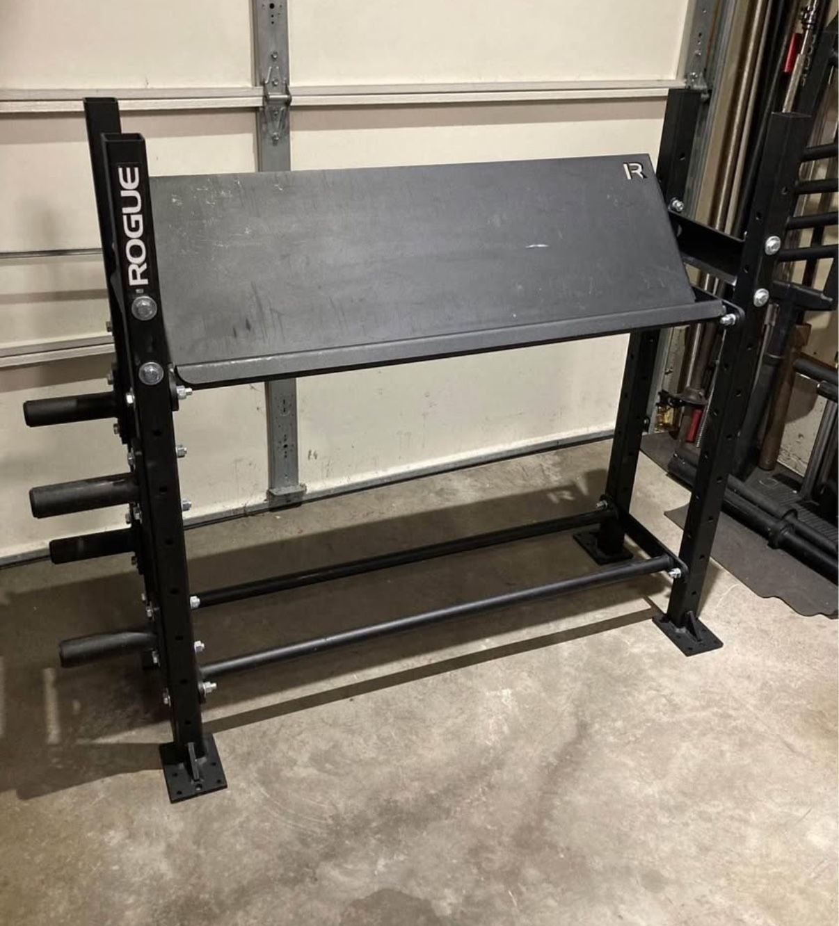 Rogue Fitness 2 Tier Mass Storage System With Extras