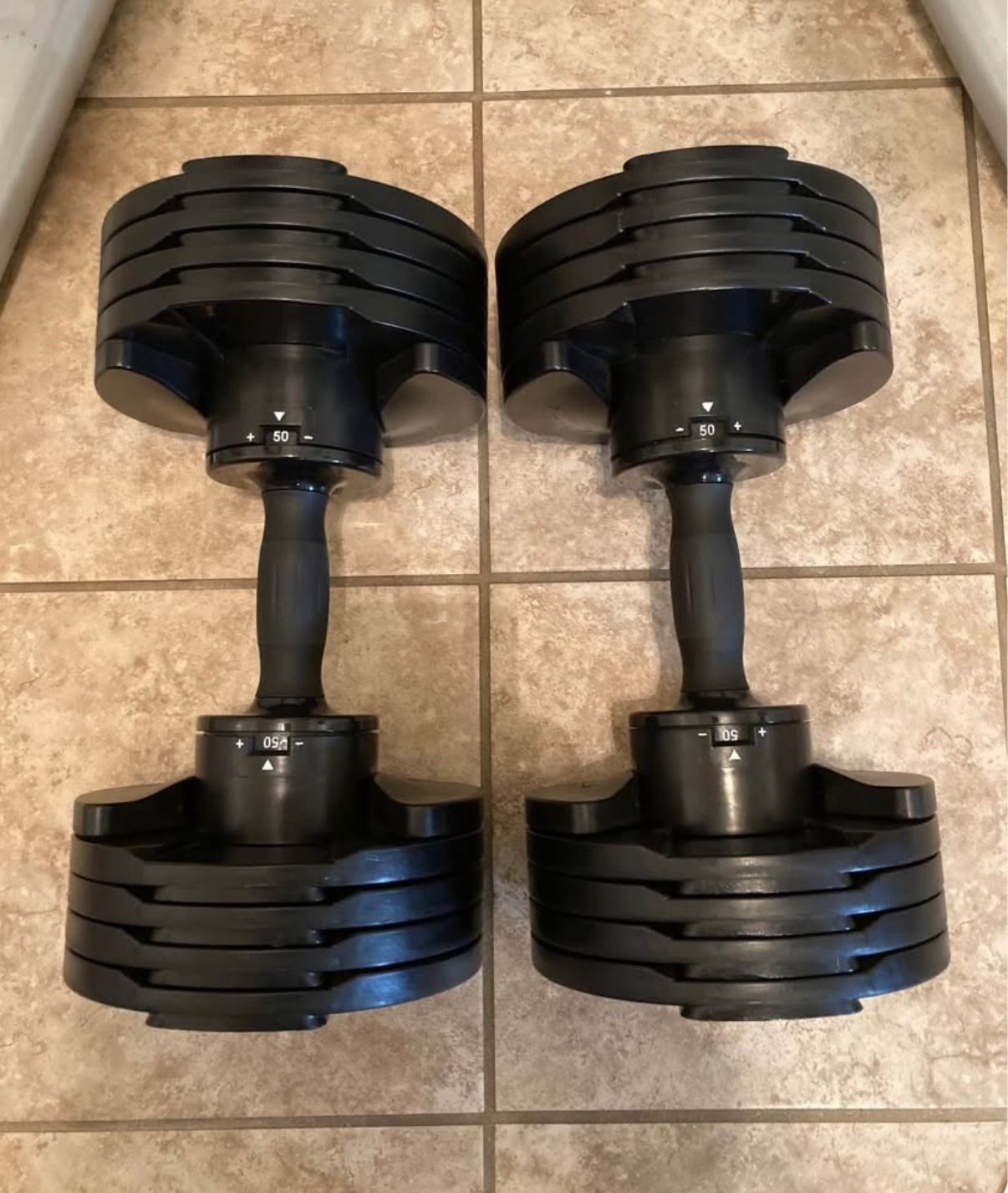 Core Fitness Adjustable Dumbbells 5-50 With Stand - photo 4