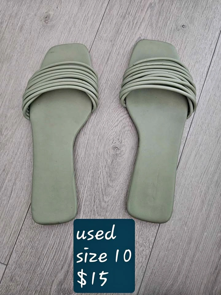 Size 10/11 Women's Shoes