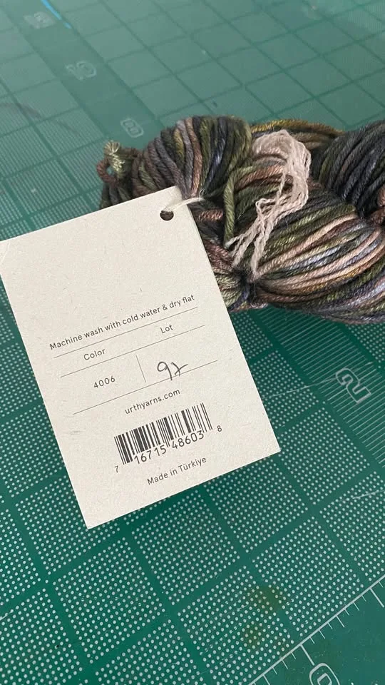 Merino Wool Yarn image indicator(2)