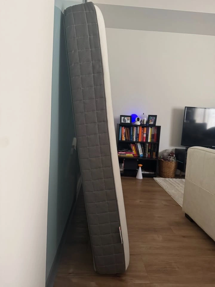 IKEA Morgedal Queen Foam Mattress - Clean & Firm - photo 2