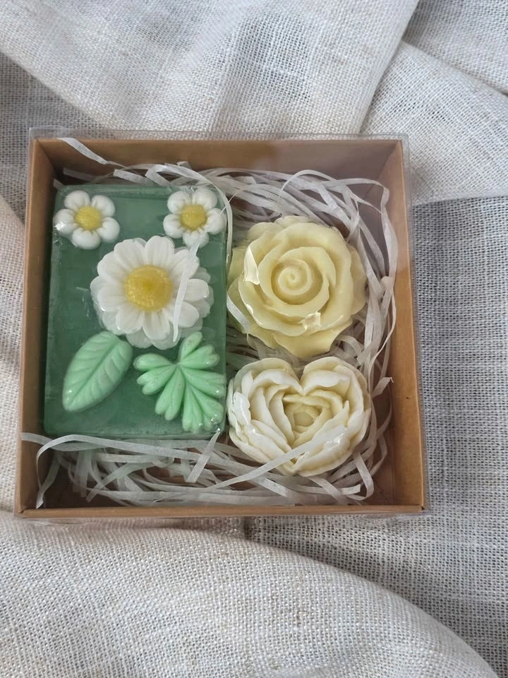 Flower Soap Gift Set, Handmade Floral Soap - photo 4