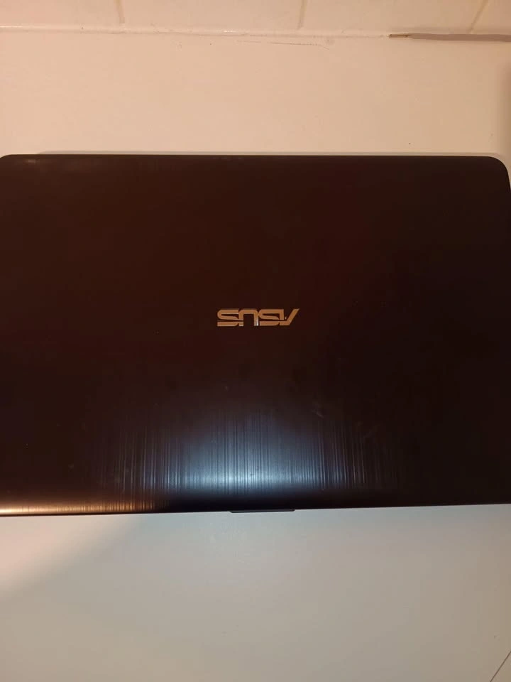 Asus VivoBook Max X541N Intel Pentium 4GB Ram 256GB SSD - photo 4