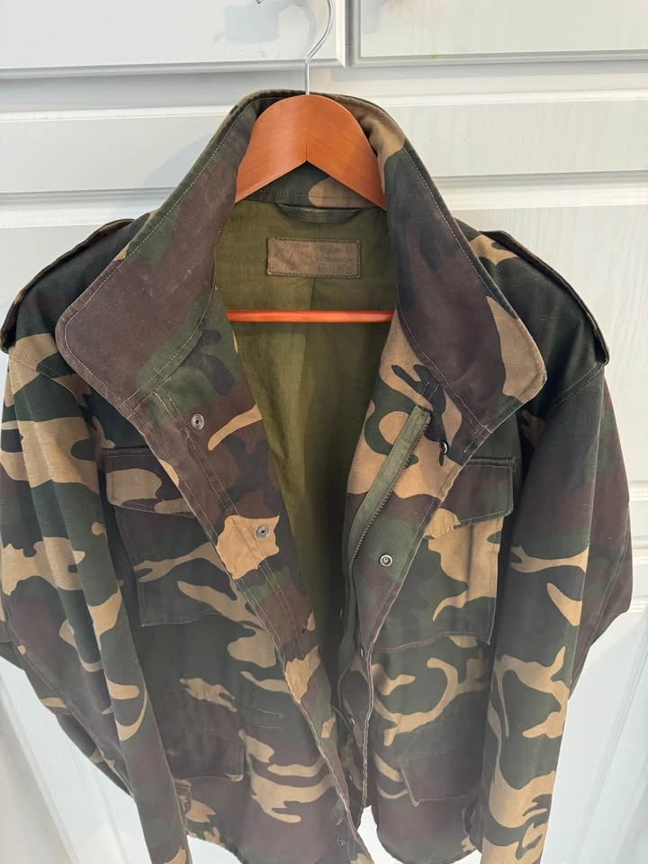 Camo Military Jacket Size XL Clean - photo 3