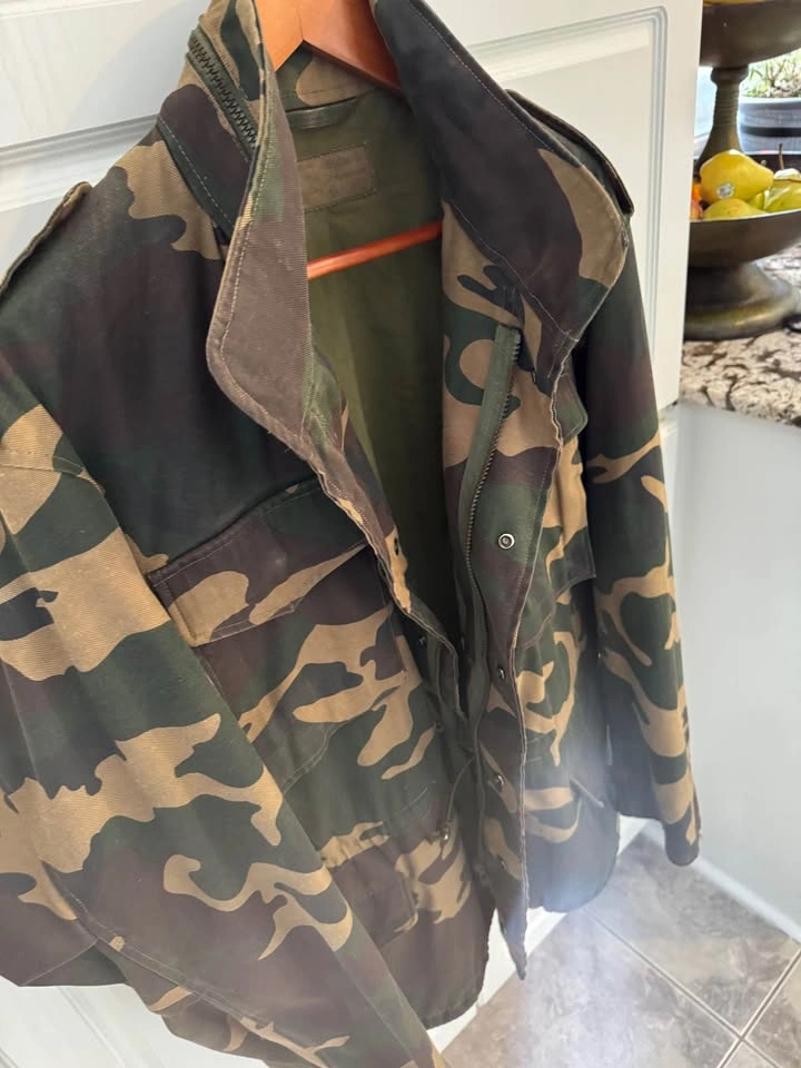 Camo Military Jacket Size XL Clean - photo 4