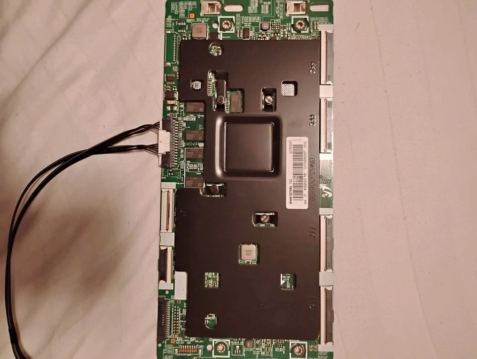 Samsung 78in TV Main Board BN97-10898A BN95-02748A