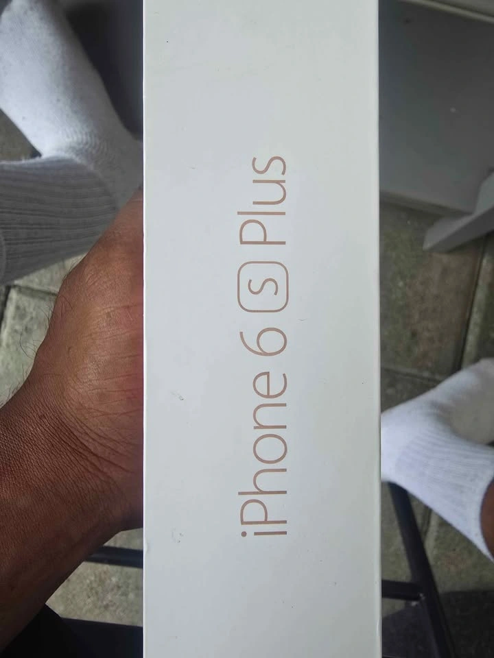 iPhone 6s Plus - photo 3