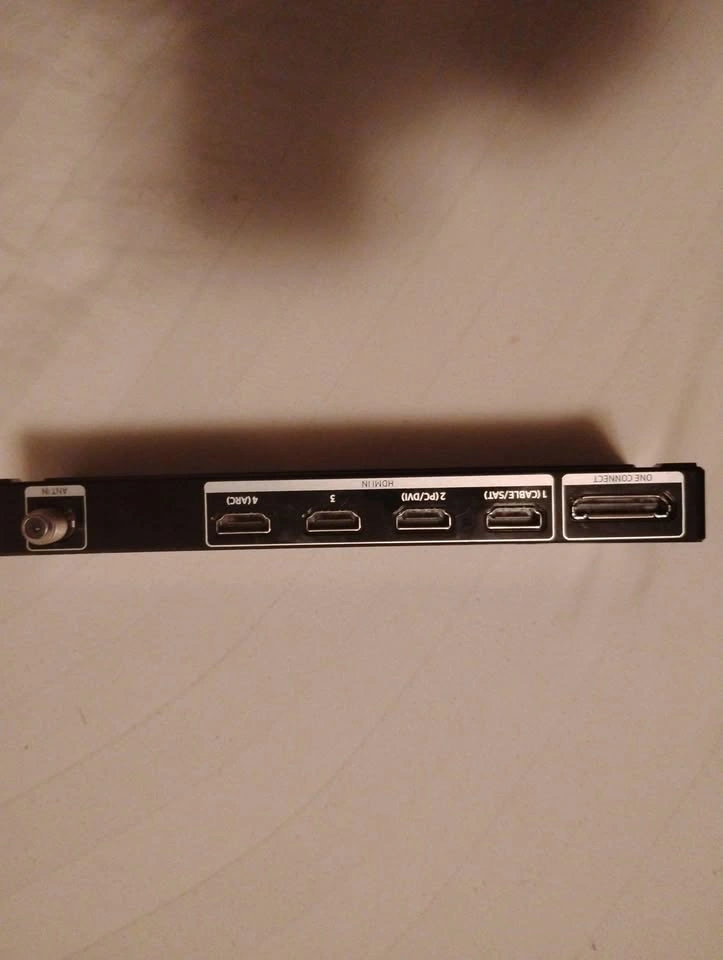 Samsung BN91-17814W One Connect Box With Cable Working - photo 3