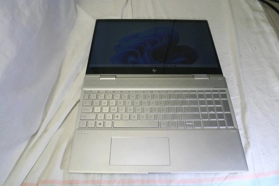 HP ENVY x360 15.6" 2-in-1 Laptop i7-8250U 16GB 512GB SSD - photo 3