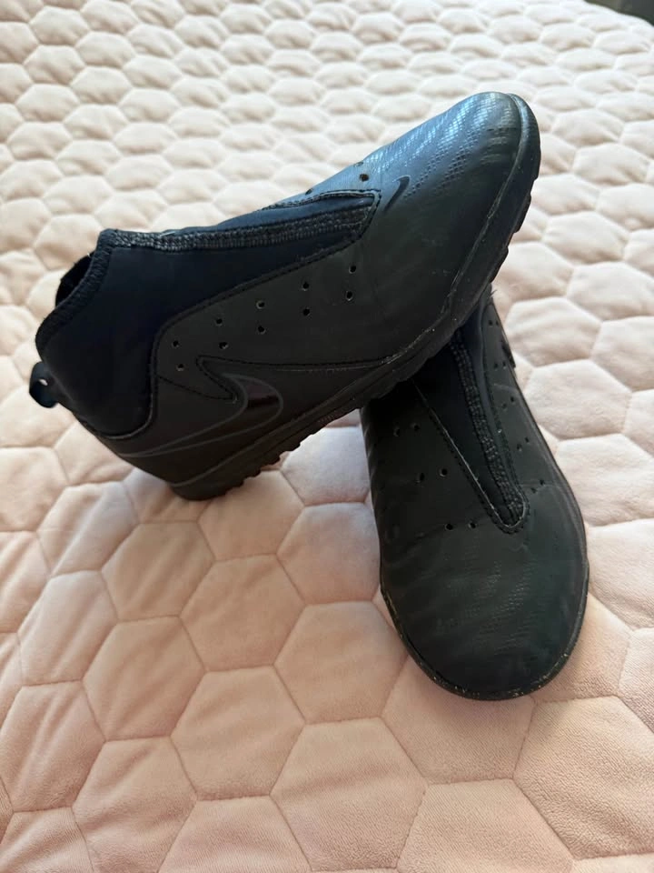 Boys shoes for soccer - photo 5