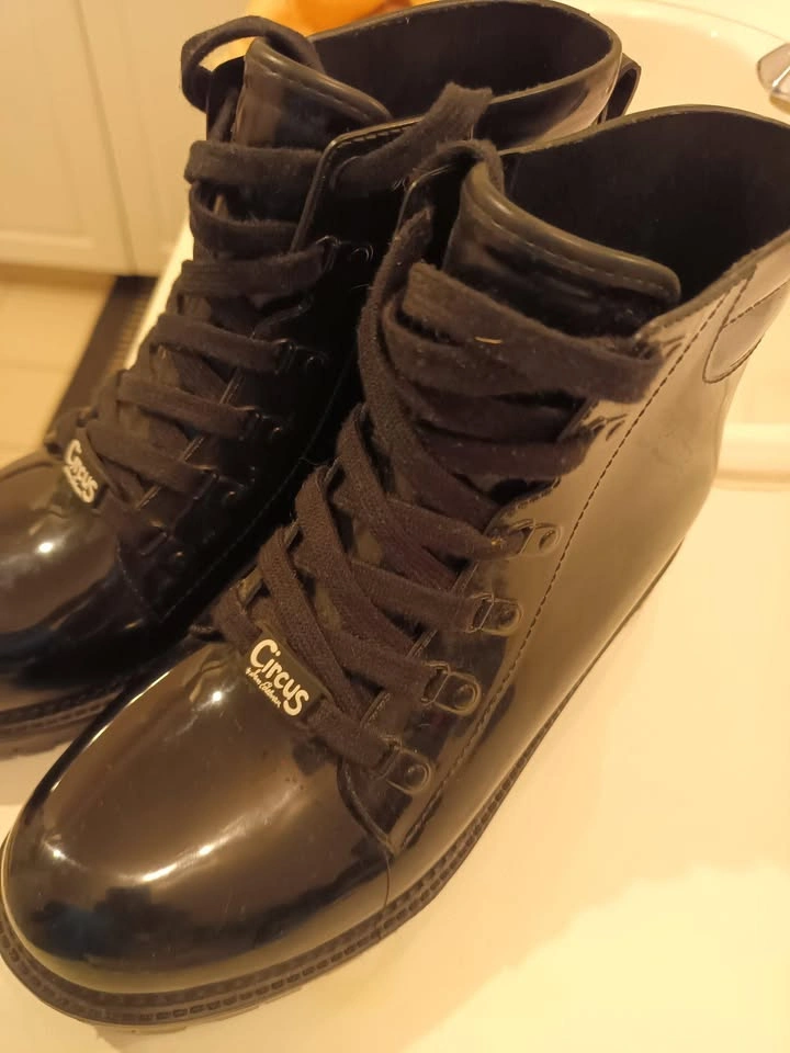 Circus Rain Boots Size 10 New Condition - photo 5