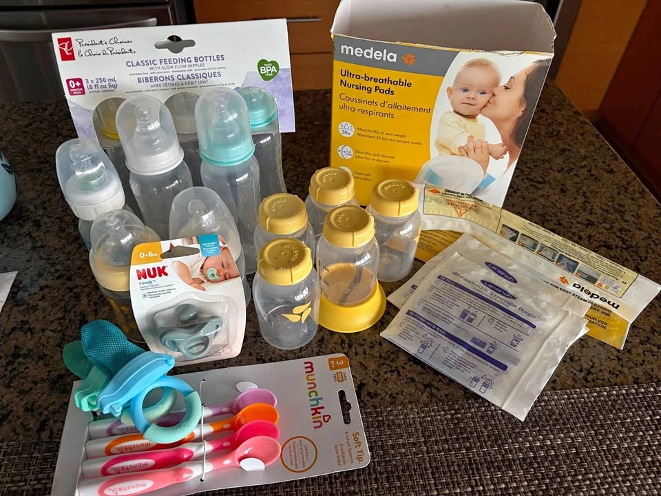 Baby Feeding Bundle - bottles, spoons, mesh feeder, freezer bags