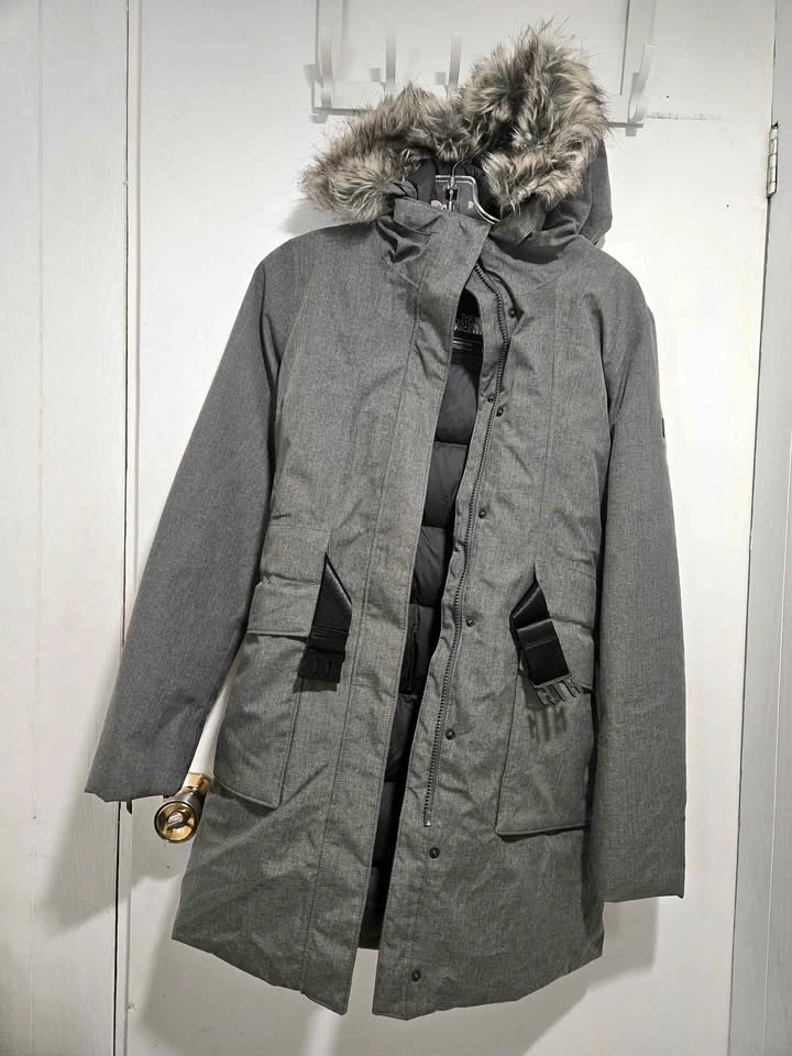 The North Face Women's Arctic Parka Size Medium