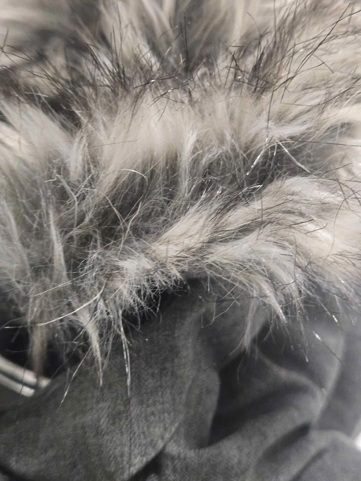 The North Face Women's Arctic Parka Size Medium - photo 3