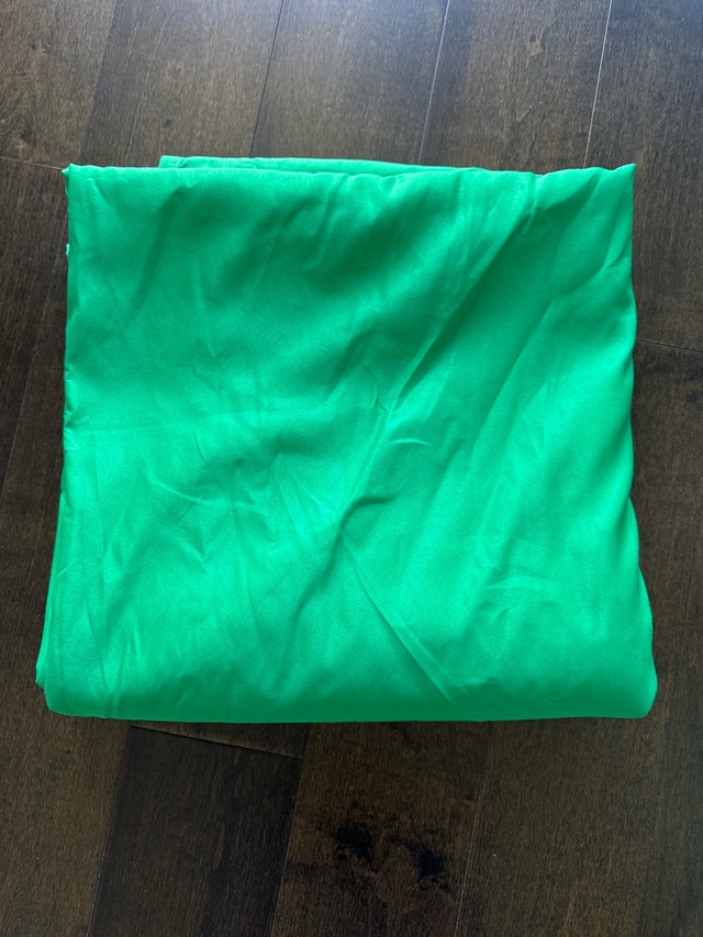 10 feet x 10 feet Green Photo/Video backdrop