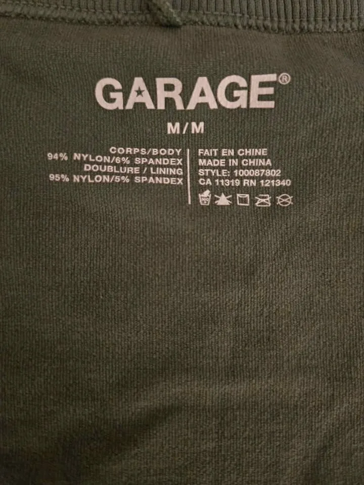 Garage Green Crop Top - photo 3
