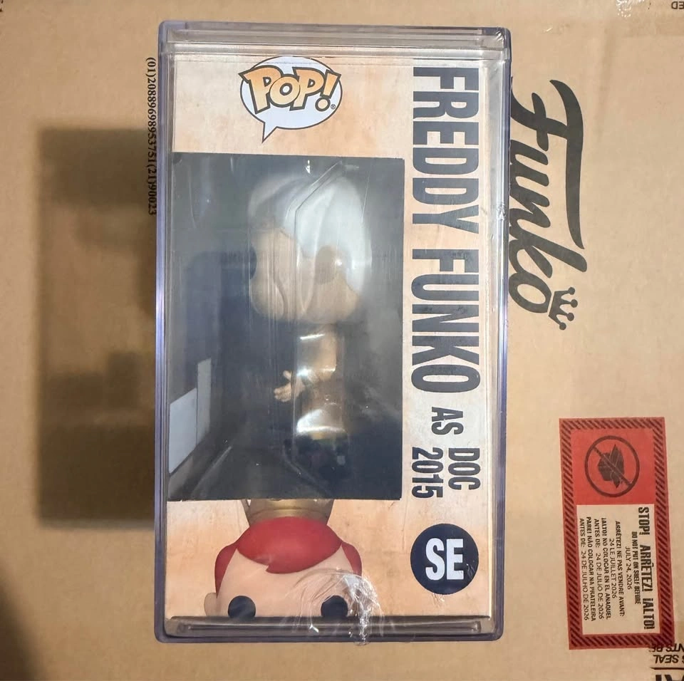 SDCC 2026 Funko Fundays Freddy as Doc 2015 LE 1150 Show Edition - photo 2