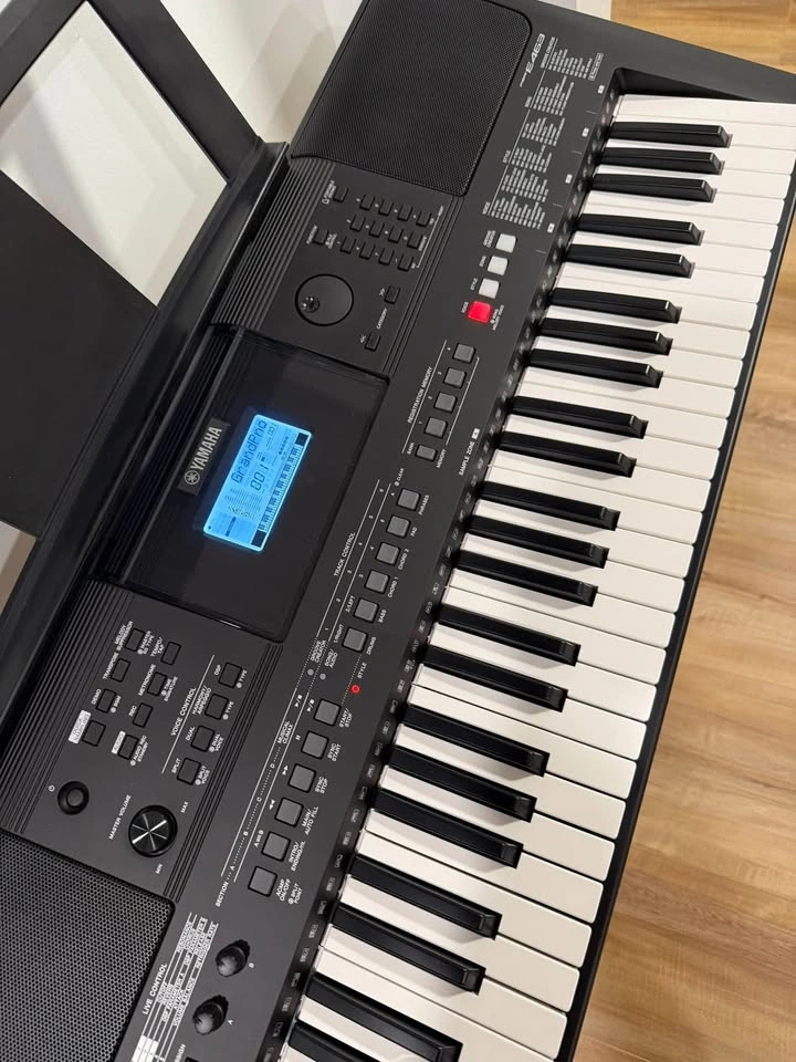 Yamaha PSR-E463 Portable Keyboard Piano – Mint condition - photo 3