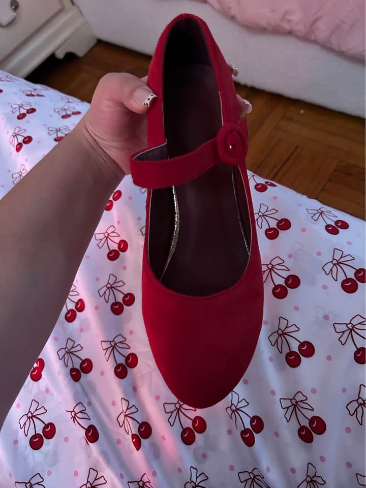 Red Mary Jane Buckle Shoes - photo 2