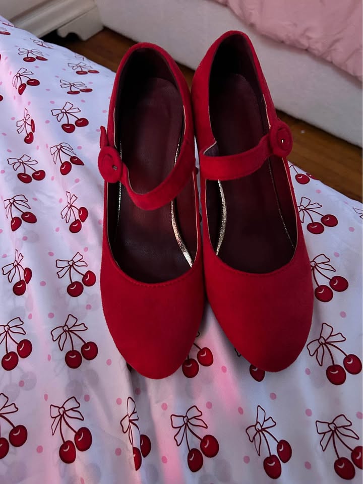 Red Mary Jane Buckle Shoes - photo 4