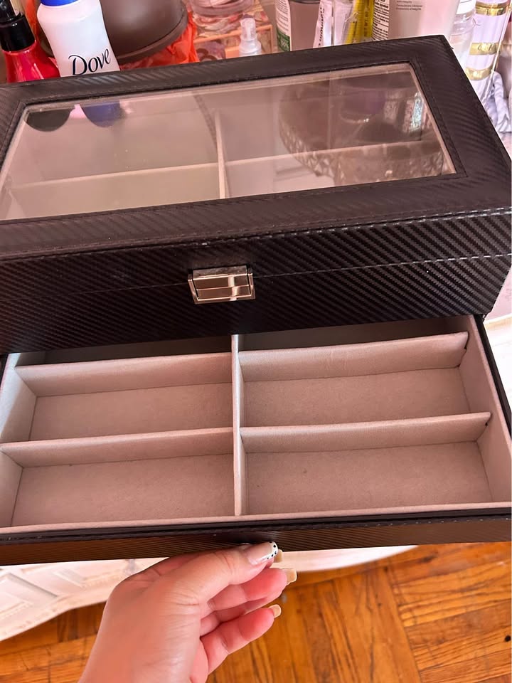 Black large jewelry box - photo 3