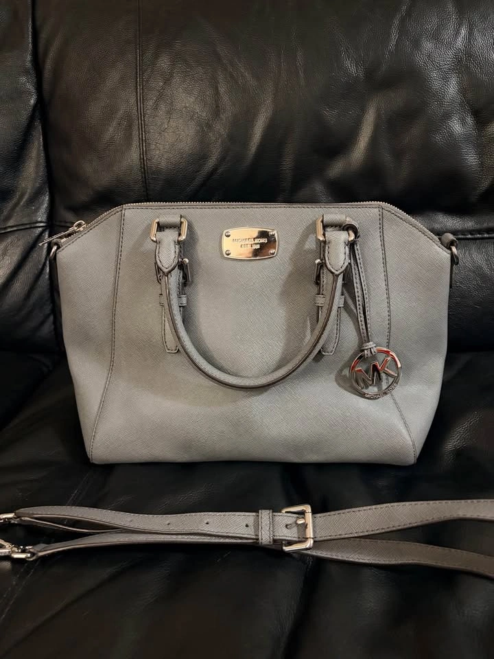 Large Grey Michael Kors Bag - photo 5