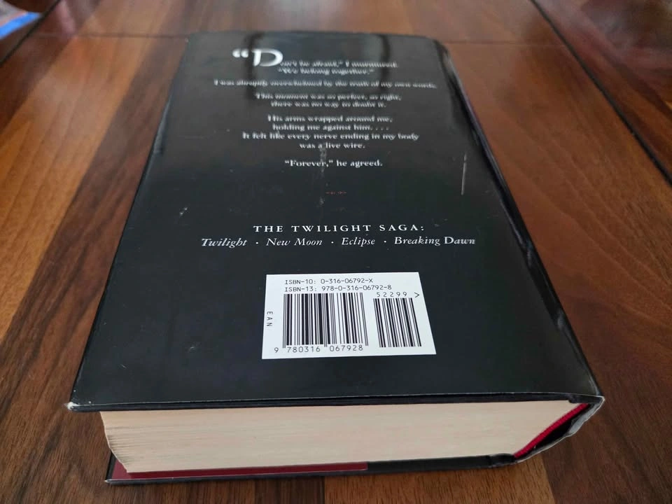 Stephanie Meyer Hardcovers - Breaking Dawn First Edition, Eclips - photo 5