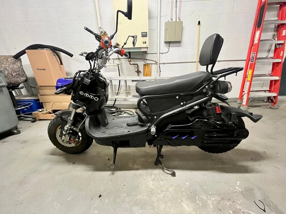 E-bike with minor accident damage - photo 2