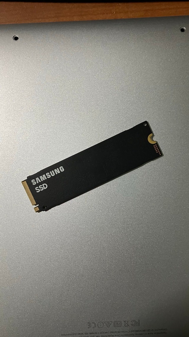 Samsung 256GB NVMe SSD