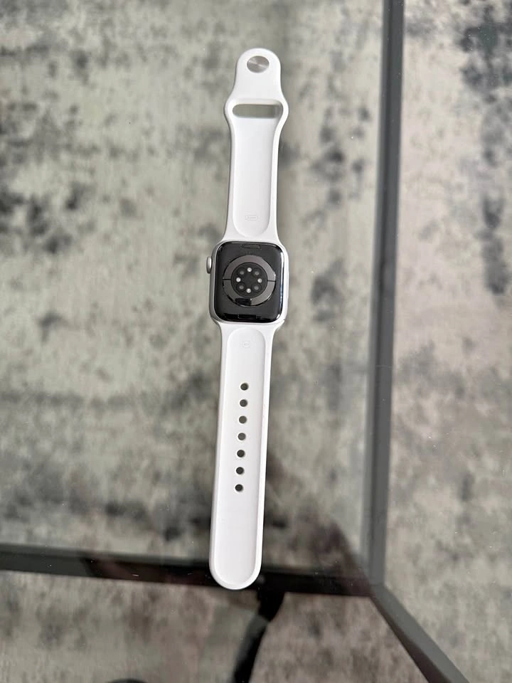 Apple Watch Series 8 – 41mm GPS