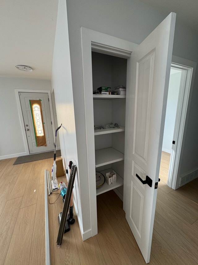 BEAUTIFULLY RENOVATED HOME FOR RENT - photo 4