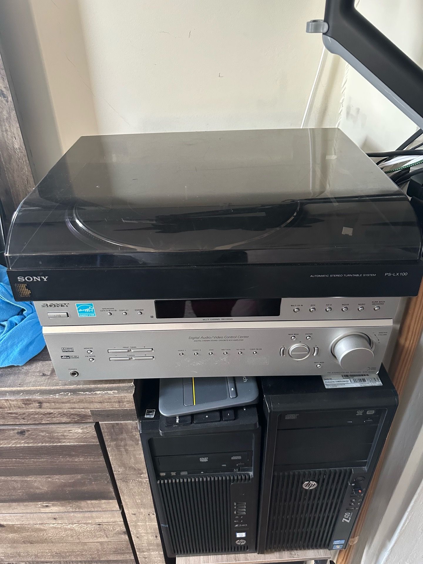 Sony turntable PS-LX100