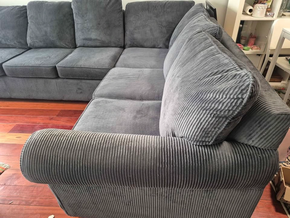 Quality Blue Corduroy Sectional – Very Comfortable & Sturdy - photo 3
