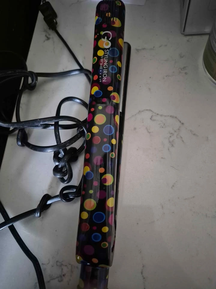 Ceramic flat iron hair - photo 2