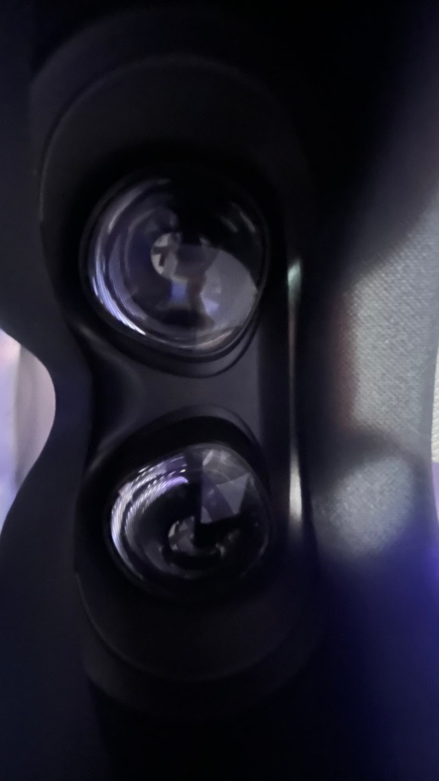 Meta Quest 3S + Charging Dock - photo 5