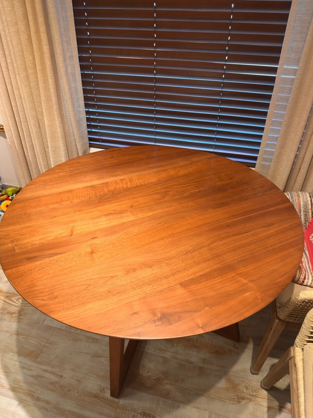 Round Wooden Dining Table