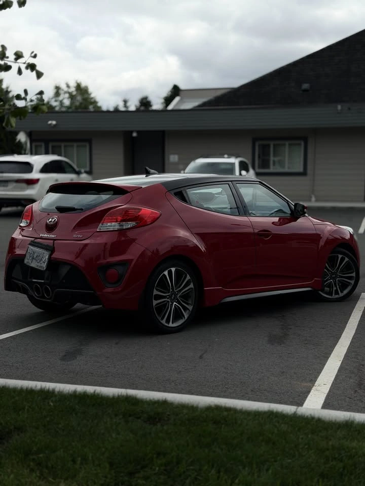 2016 Hyundai Veloster - photo 4