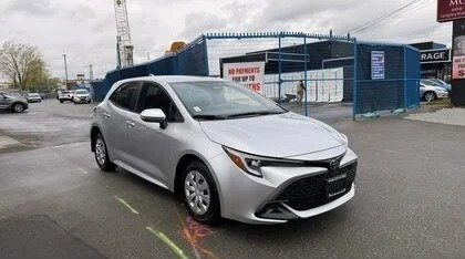 2025 Toyota Corolla Hatchback - photo 2