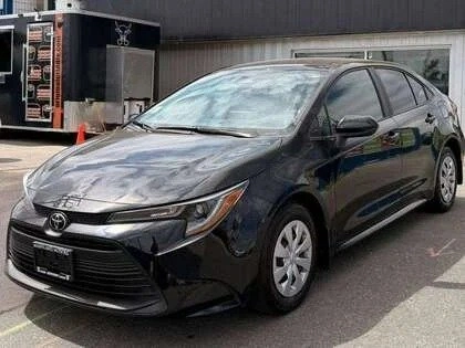 2023 Toyota Corolla LE - photo 2