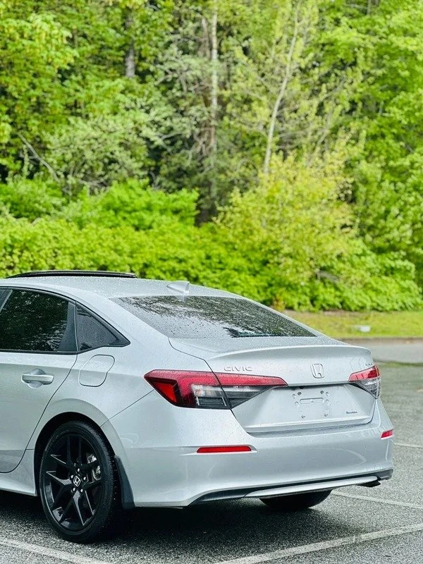 2025 Honda Civic Hybrid - photo 4