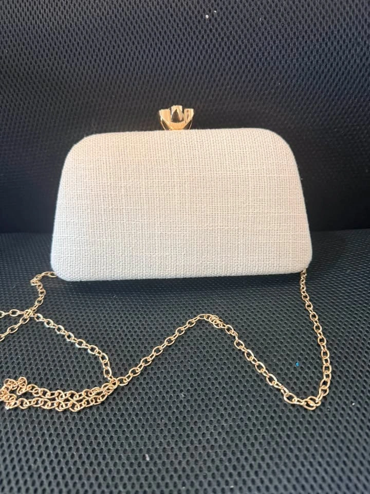 Sequined Floral Clutch Bag with Gold Chain - photo 2