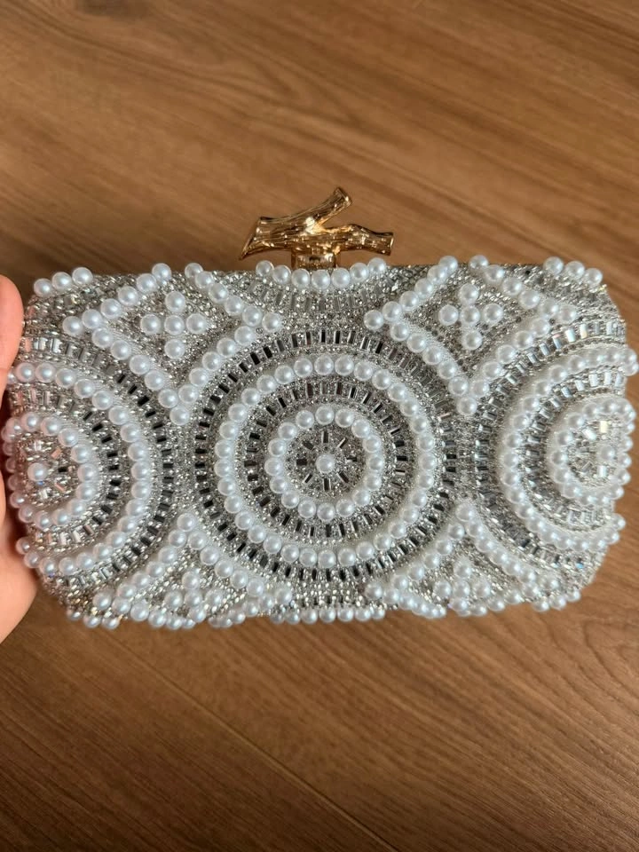 Pearl and Crystal Embellished Evening Clutch Purse - photo 2