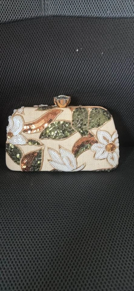 Sequin Floral Clutch Bag - photo 2