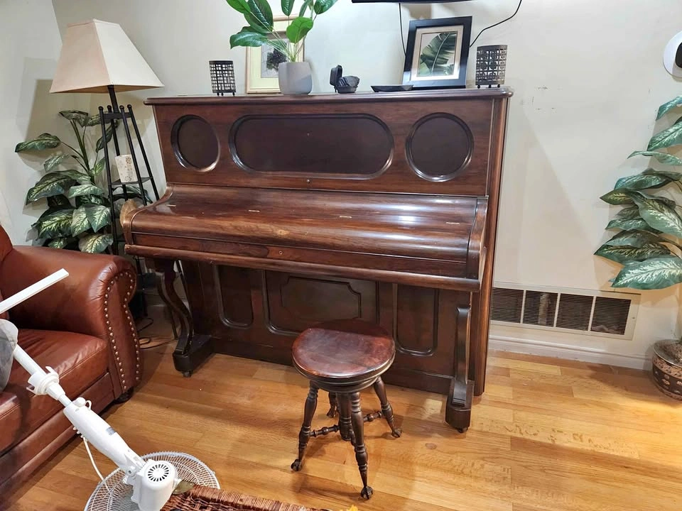 Mason & Risch Upright Piano