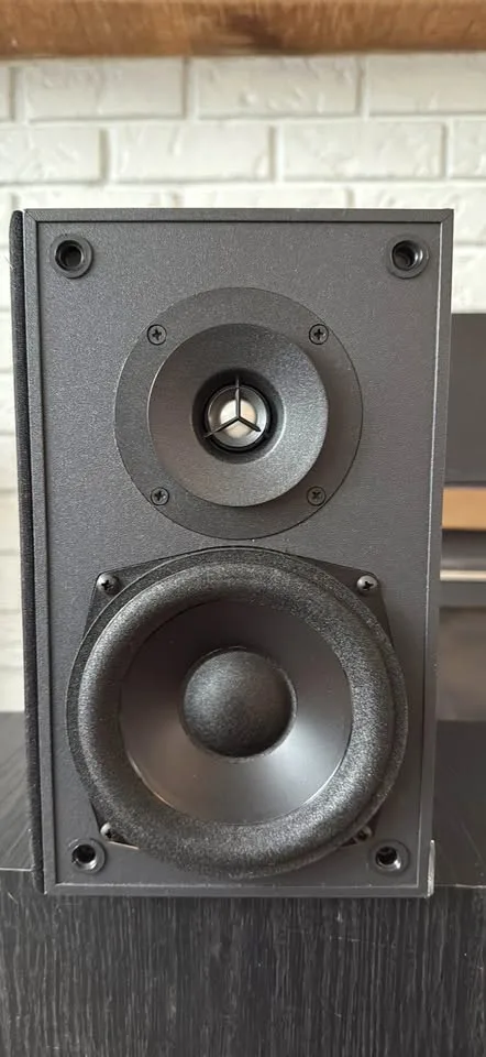 Paradigm ADP-170 v.2 Dipolar Surround Speakers image indicator(2)