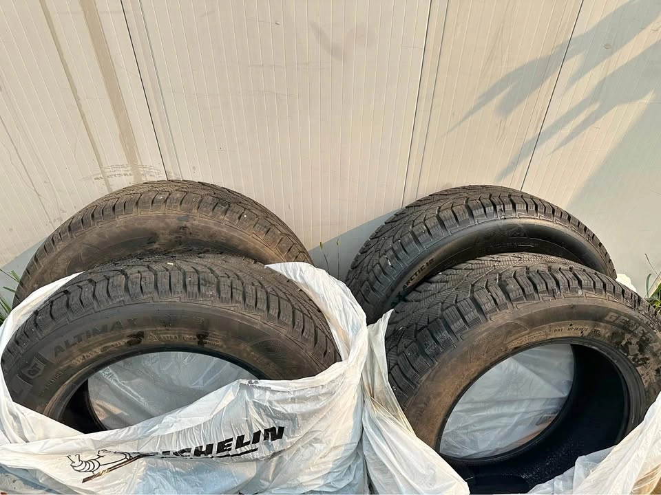 225/65R17