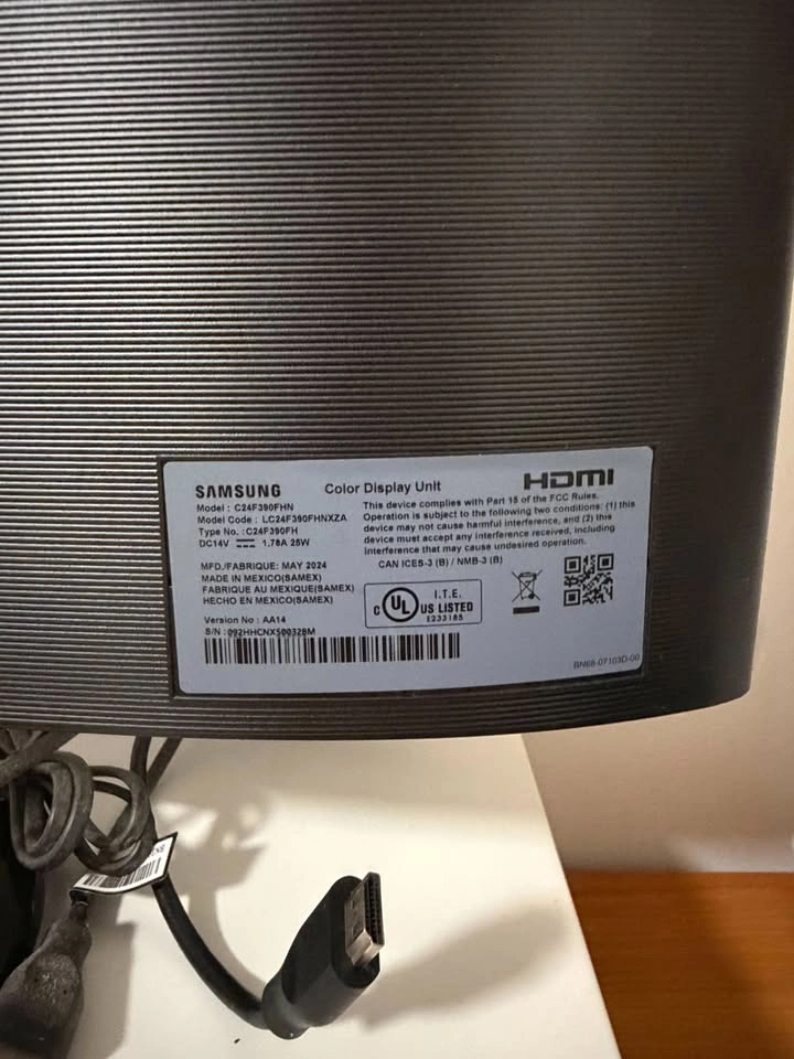 Samsung 24" Essential Curved Monitor (C24F390FHN) - photo 4
