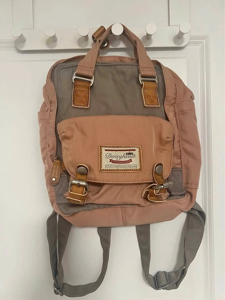 Doughnut mini backpack